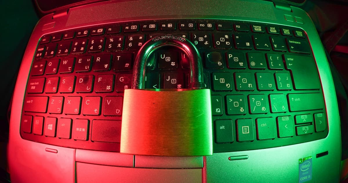 Mật Khẩu Đã Chết Năm 2026: Tại Sao Mọi Doanh Nghiệp Nhỏ Cần MFA Và Passkeys Ngay Bây Giờ