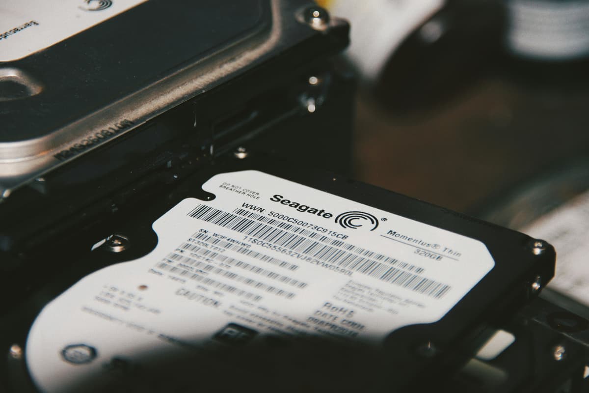 Backup Dữ Liệu Cho Doanh Nghiệp Nhỏ 2026: Hướng Dẫn Toàn Diện Từ A Đến Z